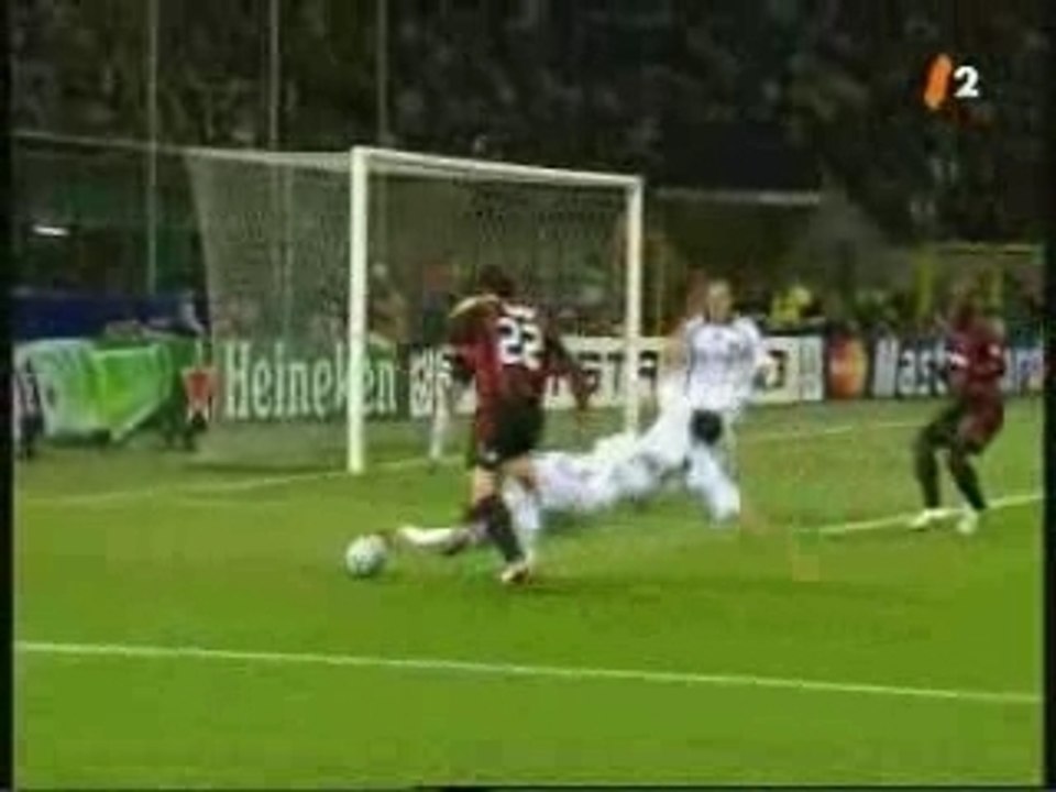 AC MILAN-2 BAYERN 2
