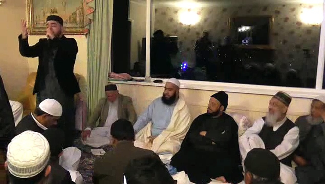 Naat Sharif by Hafiz Amjad Mahmood,Shahbaz Hassan & Milad Raza Qadri(Mehfil Keighley)25/4/15 part2