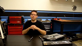 How Ratchets Work - Vortex Garage Tool Tech - Ep 1 - With High Def Macro/Closeups