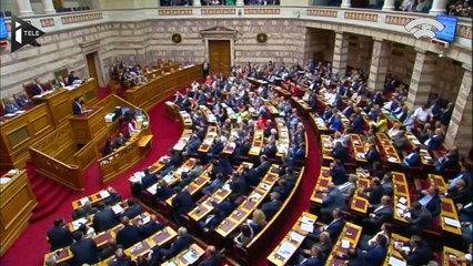 Grèce : les députés majoritairement pour un référendum