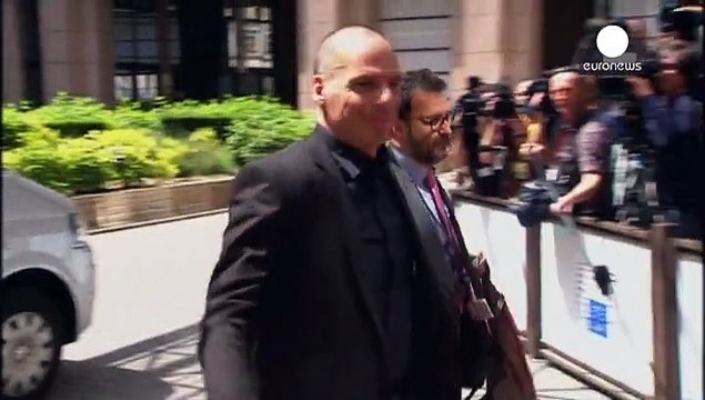 Еврогруппа прервала переговоры с Грецией. Что делать дальше обсуждали уже без нее