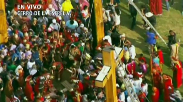 PASIÓN DE CRISTO EN IZTAPALAPA EN VIVO VIA CRUCIS 3 ABRIL 2015 CRUCIFIXIÓN