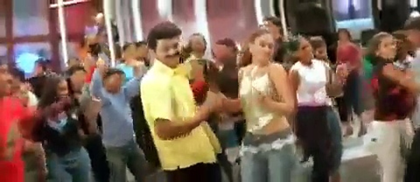 Simran - Vijay (Aal Thotta Boopathi - Youth)