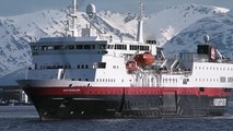 Hurtigruten MS Vesterålen leaving Tromsø
