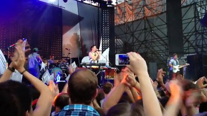 Walk the Moon - Shut Up And Dance