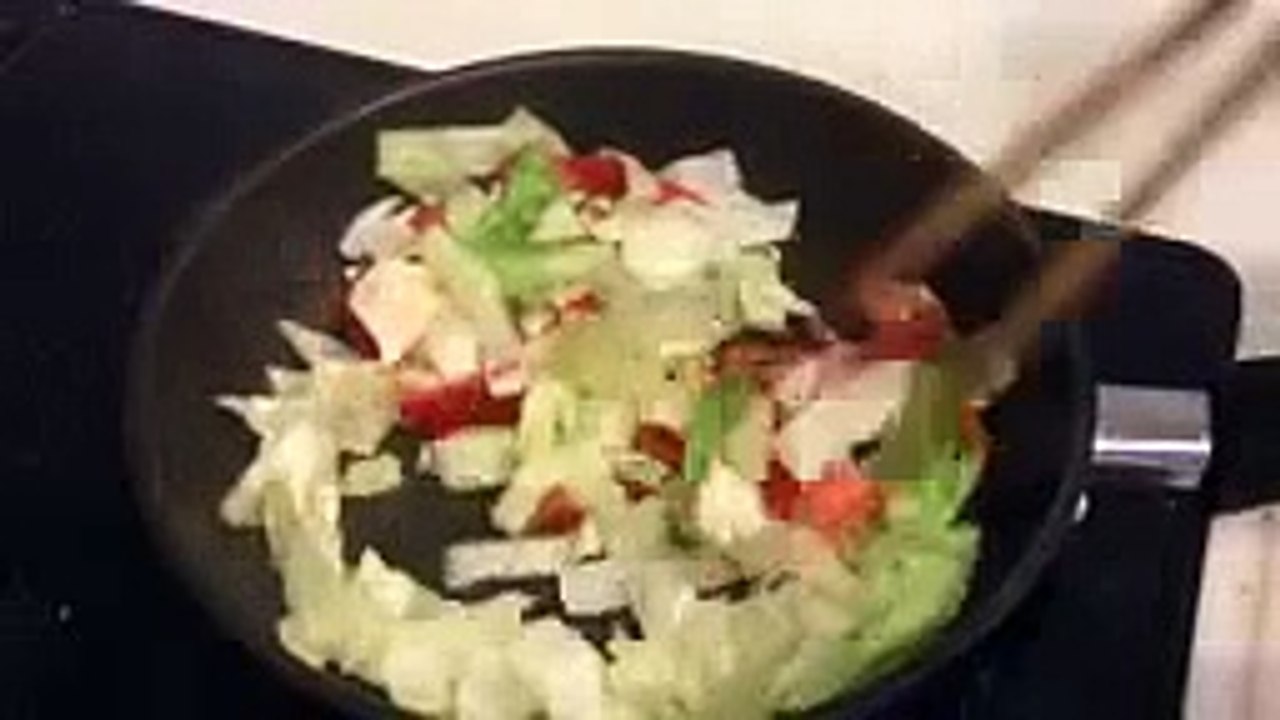 Amazing Cuisine ► Seaweed omelet and cabbage and paprika chicken：Japanese food recipes