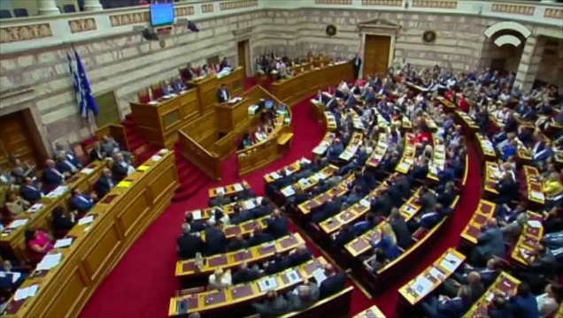 Grèce: le référendum du gouvernement Tsipras approuvé par le parlement