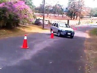 ESCUELA DE MANEJO (http://www.miescuelademanejo.com/ )- TELS: 506-2278-5555 o 8944-8944