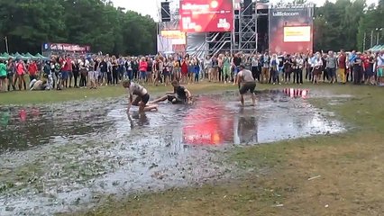 Mud wrestling @ Positivus 2014