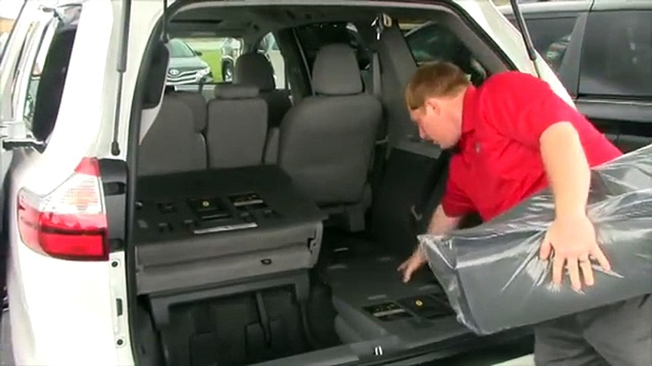 2015 Toyota Sienna for Simmone from David