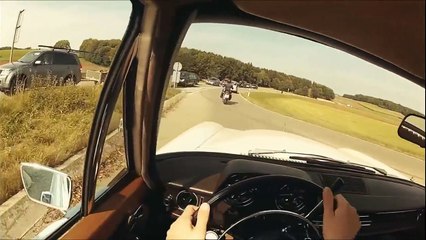 Driving a 1969 Mercedes-Benz 220D /8 W115