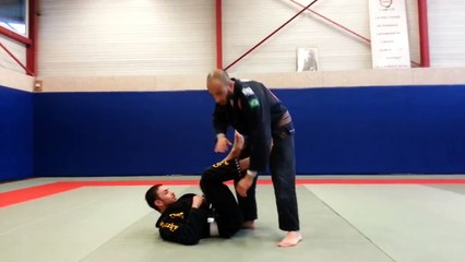 Techique jiu-jitsu brésilien Clé de Cheville