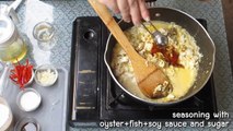 Stir fried crab in curry powder (poo pad phong kari)