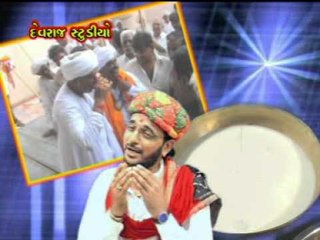 Tulsi Na Pada Maa Padharo - Top Gujarati Devotional