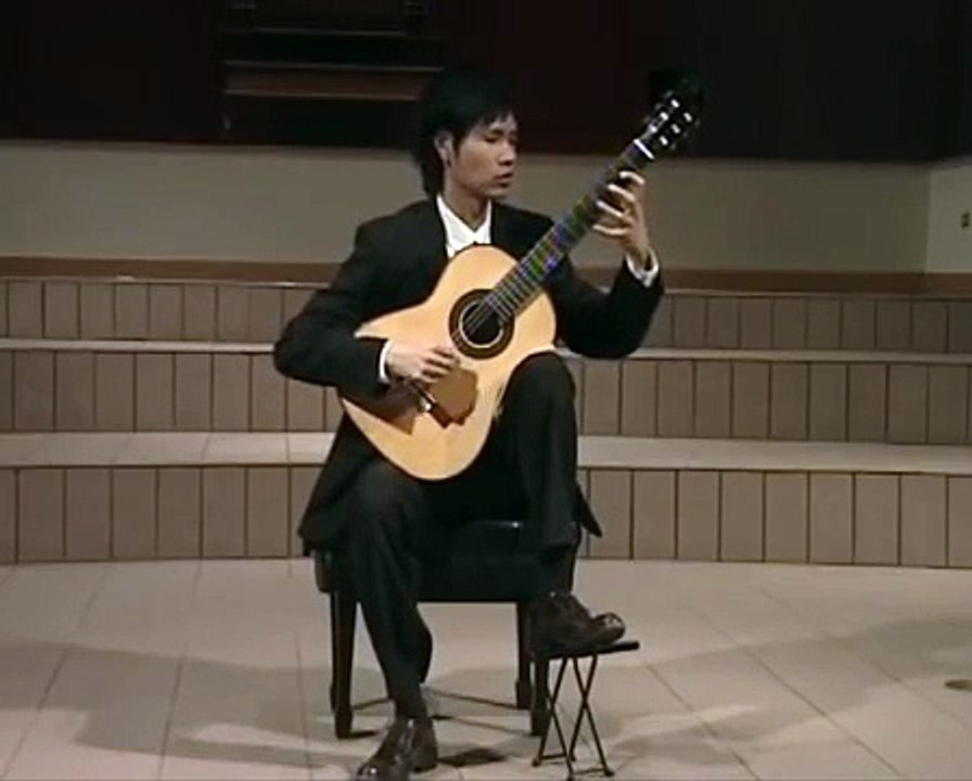 Paganini: Caprice No.24 - Kenny Chan, guitar
