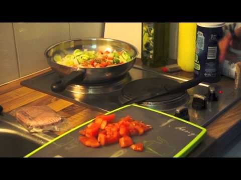 -18kg Mon repas le plus fréquent : mélange de légume, viande, féculent