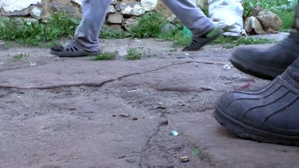 Странная походка  strange gait