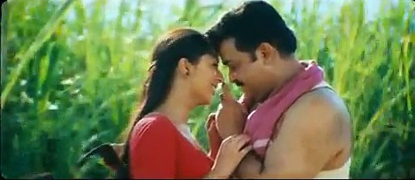 Bhramaram -Kuzhaloothum song- Maxlabcinemas