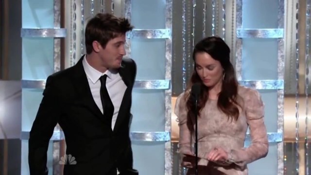 Chris Colfer wins Golden Globe 2011 HD