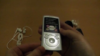 Unboxing of Sony Walkman NWZ-S765 White 16gb (S Series)