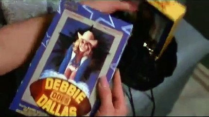 l'amour avec une extra-terrestre (avec la belle Kim Basinger)