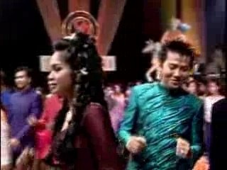 Rom Kub Kom Nard Kyom