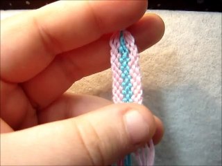 how to make  Friendship Bracelet The Linear Pattern for beginner
