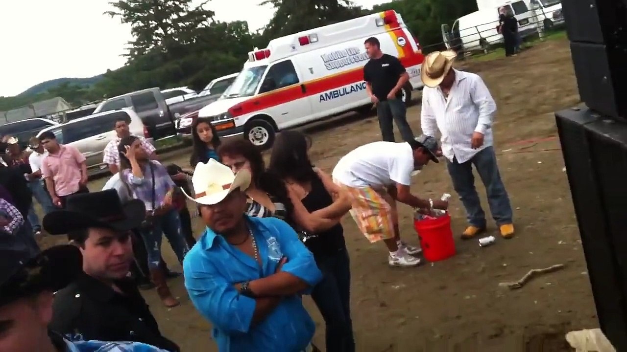 Banda la Victoria de Mexico ojitos provincianos