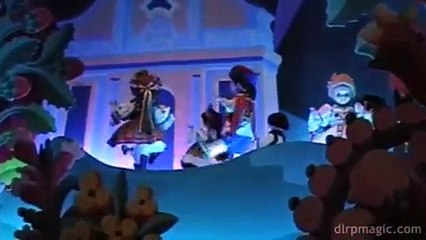 "it's a small world" - Disneyland Paris Complete Ridethrough