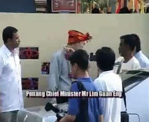 Penang Chief Minister Mr Lim Guan Eng visits to Indian Templ