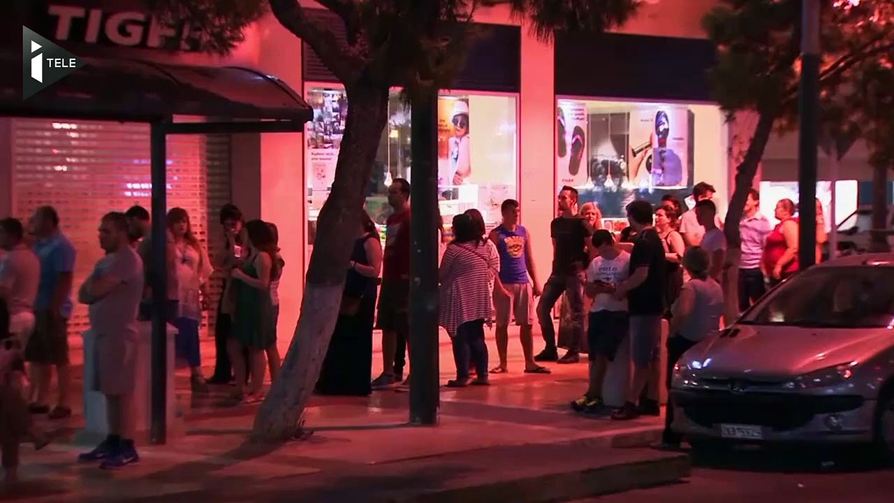 Les banques grecques fermées pour une semaine