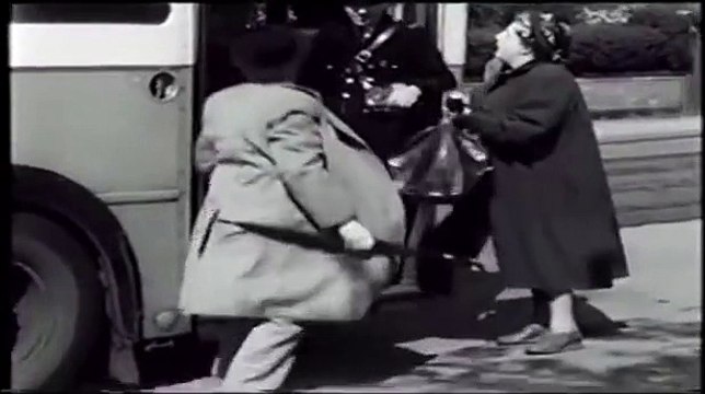 Somewhere in Politics 1948 - Full House starring Frank Randle and Tessie O'Shea