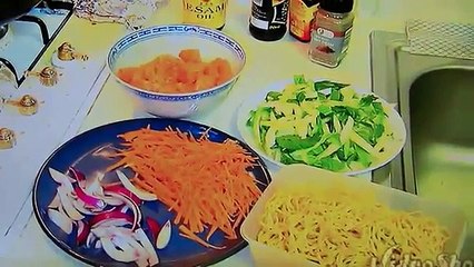 Chicken Chow Mein / 雞絲炒麵
