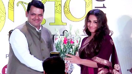 Vidya Balan Honored By C M Devendra Fadnavis