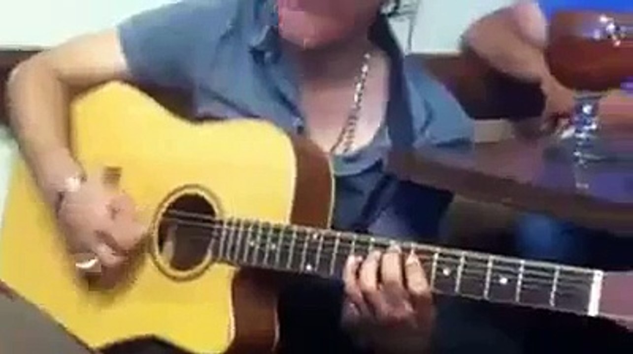 Ariel Camacho "La Vida Ruina"