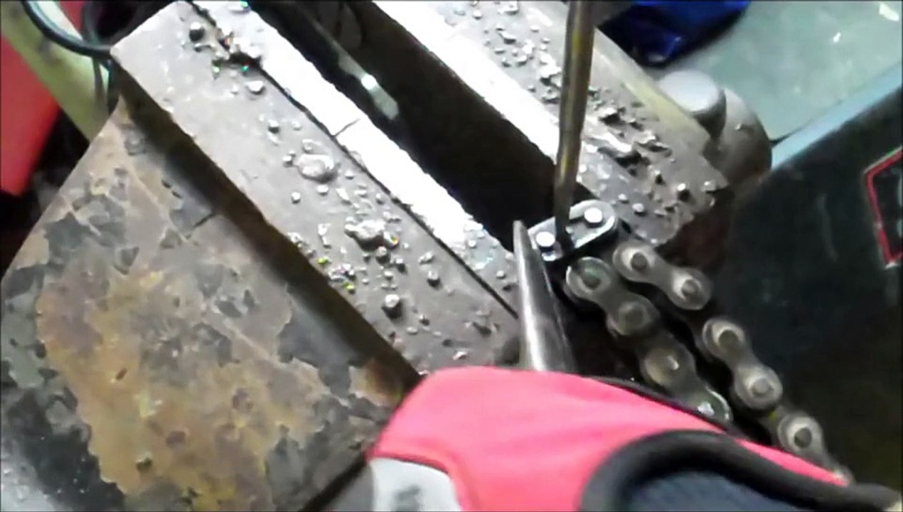 How To Remove Master Link on a Motorcycle Chain video Dailymotion