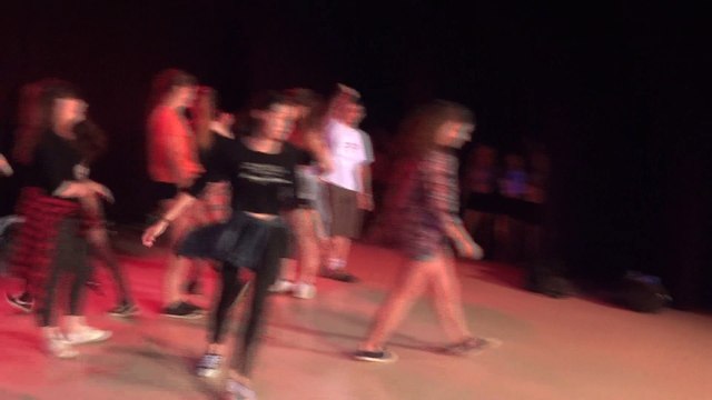 2015-06-28 extrait quand le chat est parti les souris dansent (1)