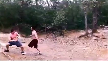 Street Fight - MMA fighter white vs boxer black - bareknuckle boxing 2015