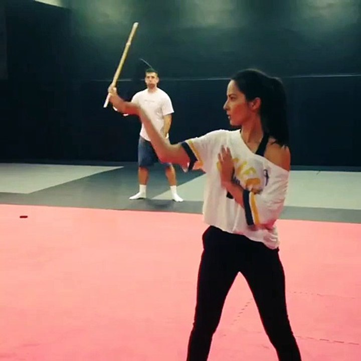X-Men- Apocalypse’ Video Has Olivia Munn Training as Psylocke