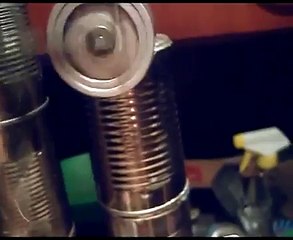 Tin can stirling engine