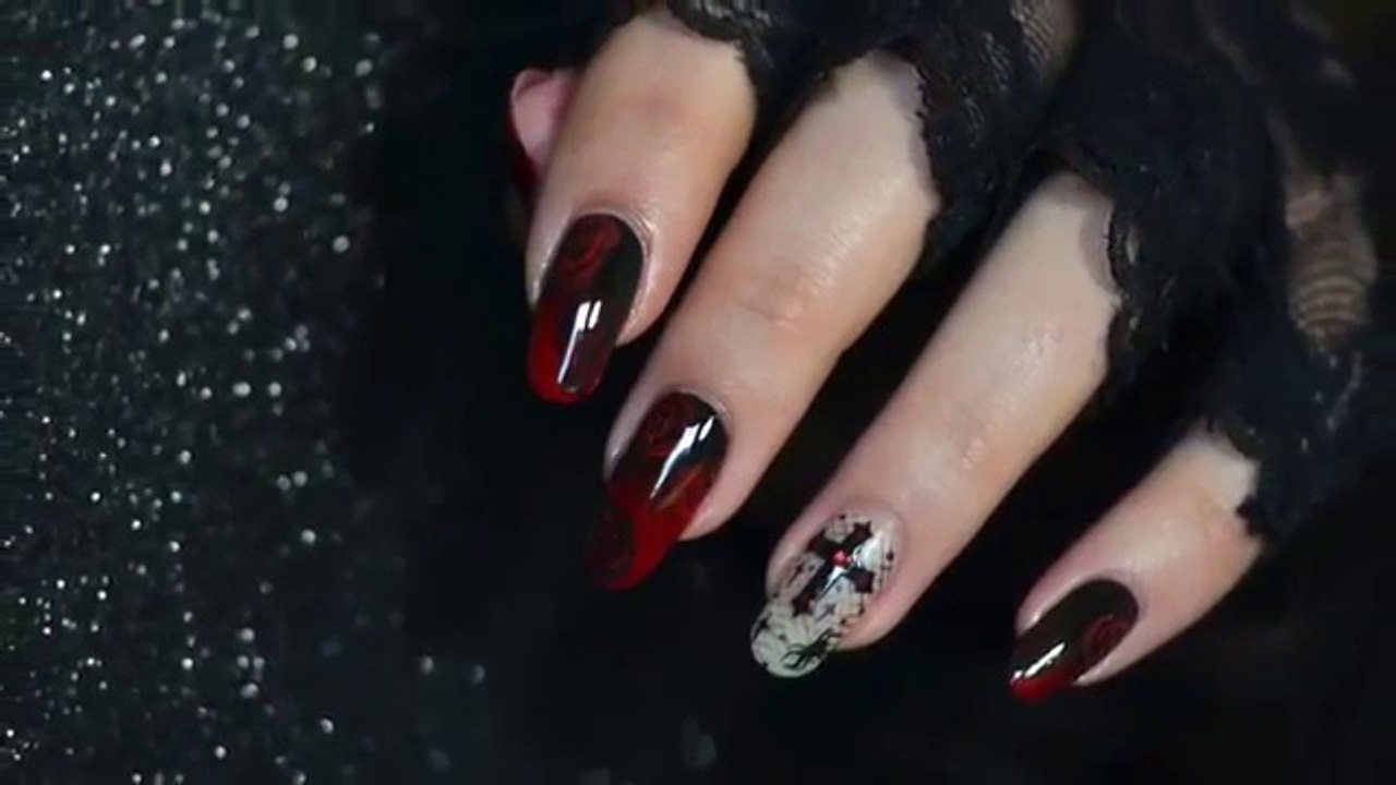 Halloween Nail Art Chic & Glam