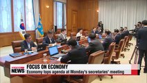 President Park focuses on economic revitalization at secretaries' meeting