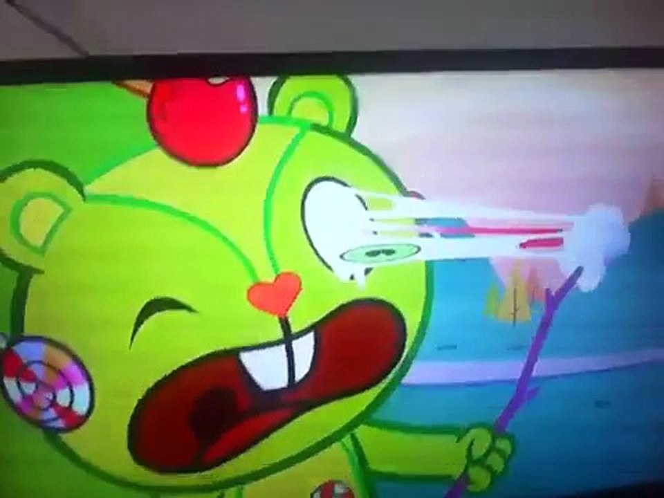 Happy tree friends camp pokeneyeout (español)