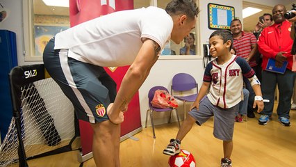 Les rouges et blancs en visite à l'hôpital