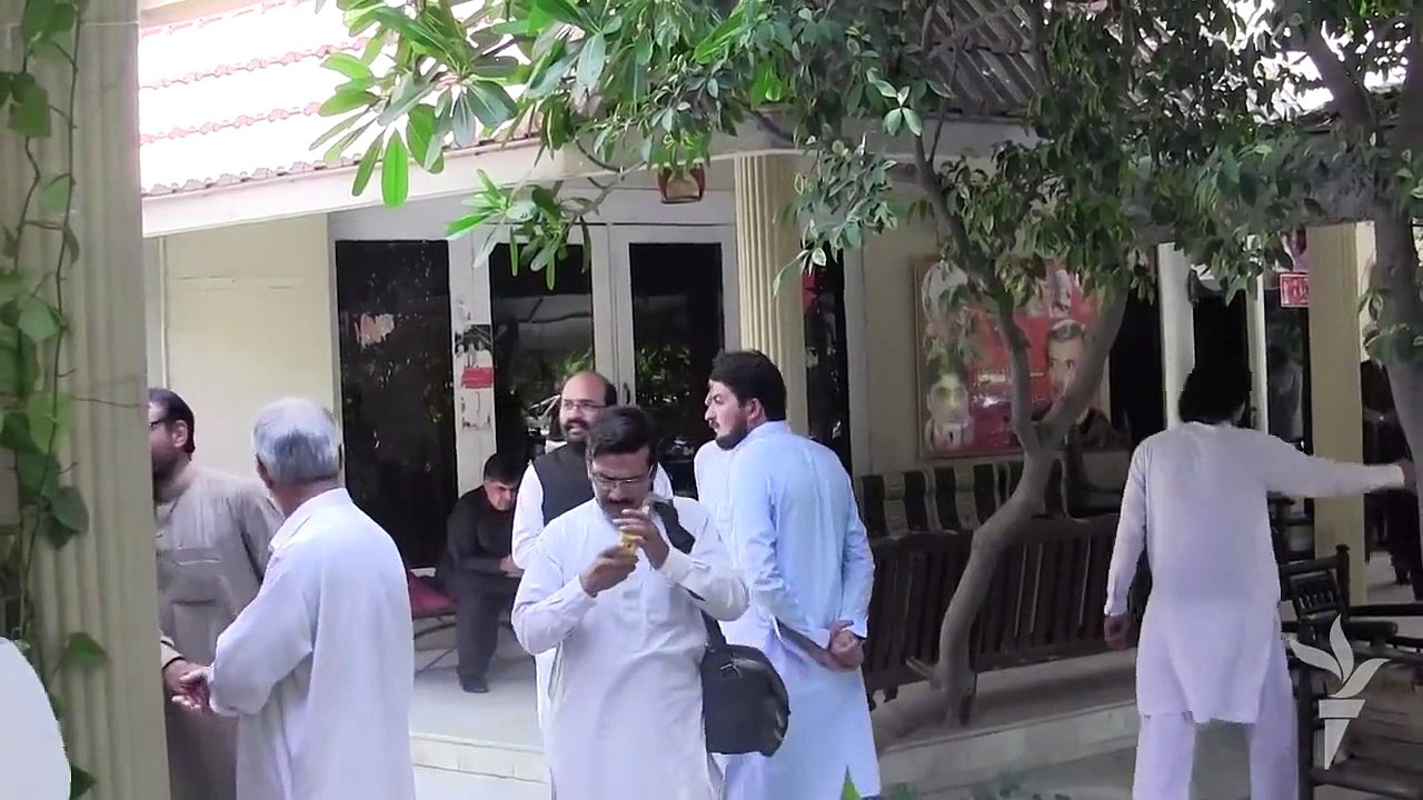 Asfandyar Wali Khan aor Haider Khan Hoti ...kpk baldeyati election k bare baat cheet