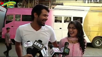 Abhi ne kiya Pragya pareshaan iss liye pragya Rone lagi jaake Dadi ke Pass - 29