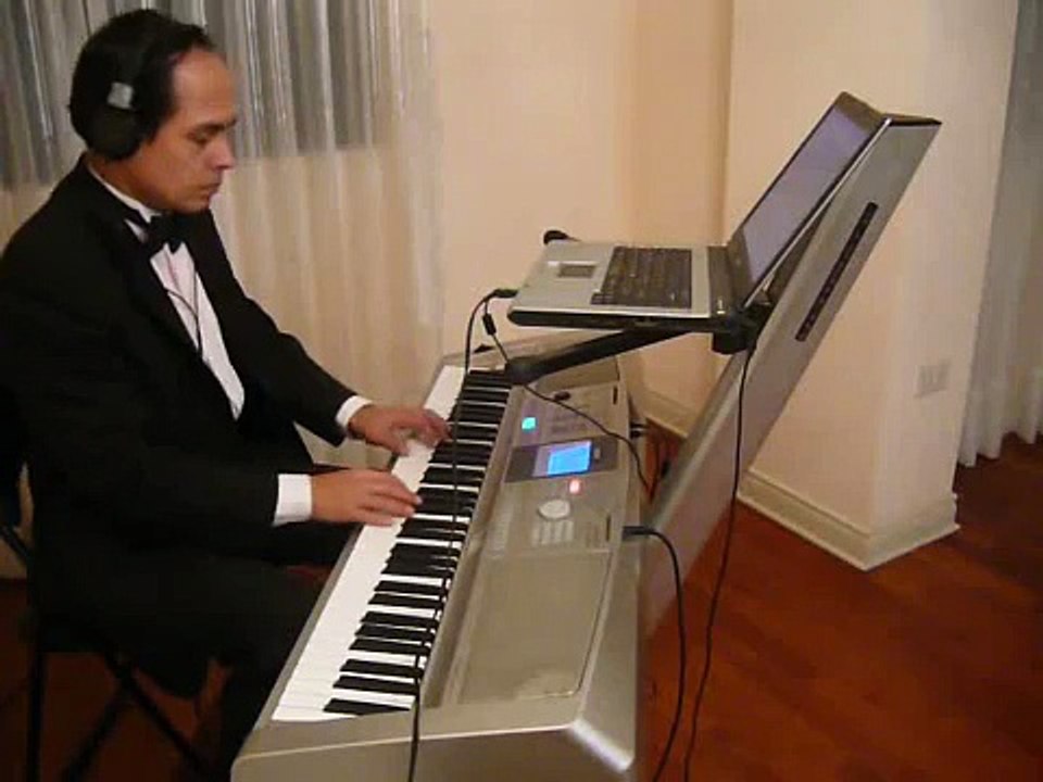 MUSICA PARA EVENTOS  CENAS CUMPLEAÑOS PIANISTA you will never find
