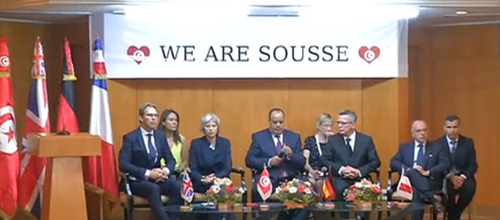 L'hommage aux victimes de l'attentat de Sousse à travers nos télés, en 42 secondes