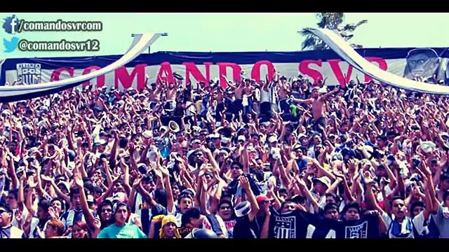 22- Dicen que estamos locos de la cabeza - El pveblo te vino a alentar