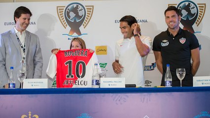 Radamel Falcao face aux médias colombiens